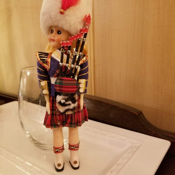 Small Dolls with Costumes of Culture and Place - Picture 3 of 7